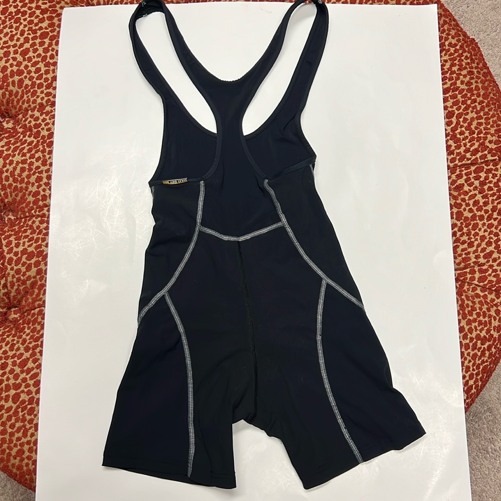 The Briko Katana cycling bib short! ladies small. Excellent condition!! FIRE!